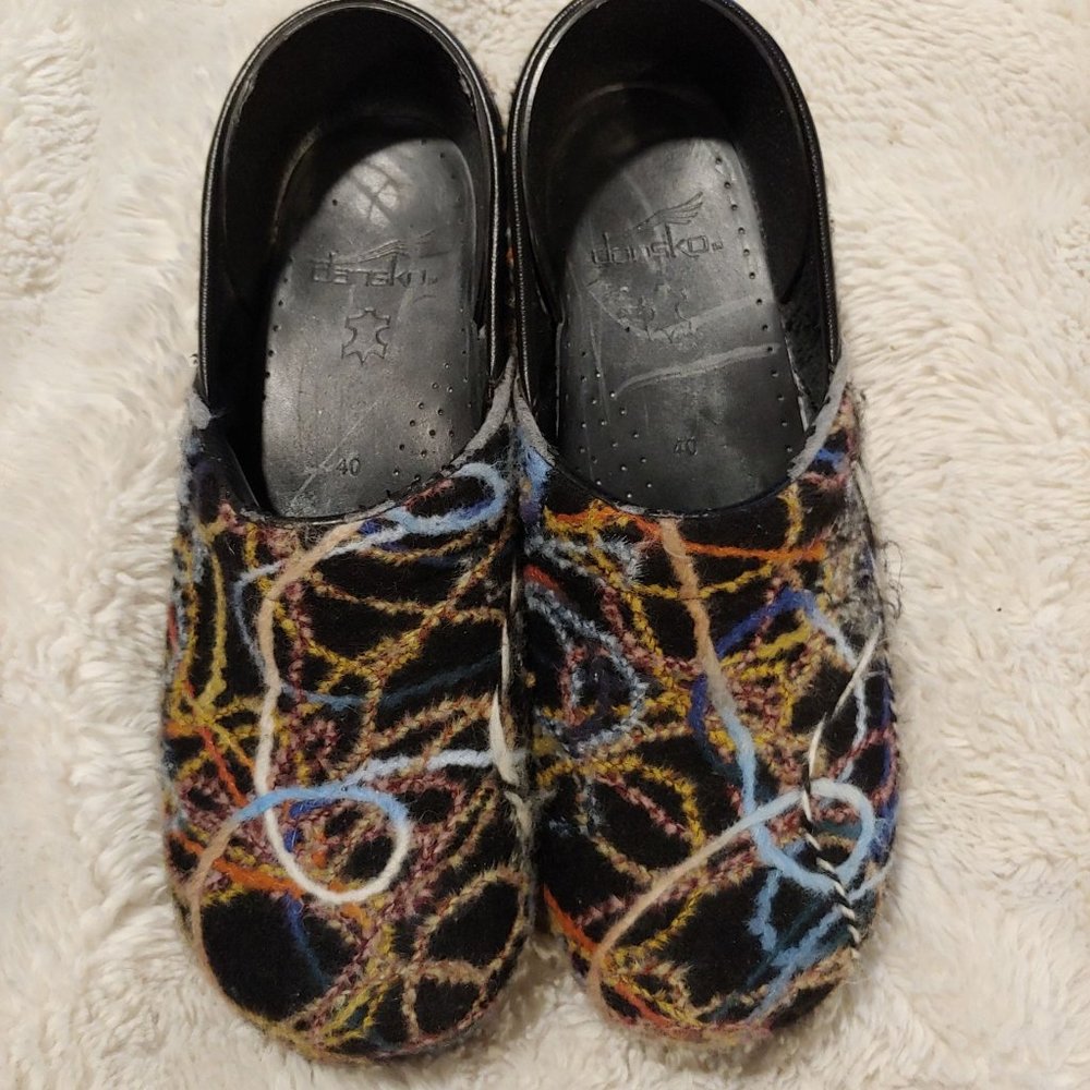 Dansko wool tweed confetti clogs 40